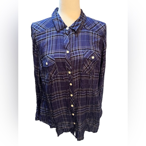TORRID brand flannel. Size 1. 100% rayon. Very gently worn. - Picture 1 of 3